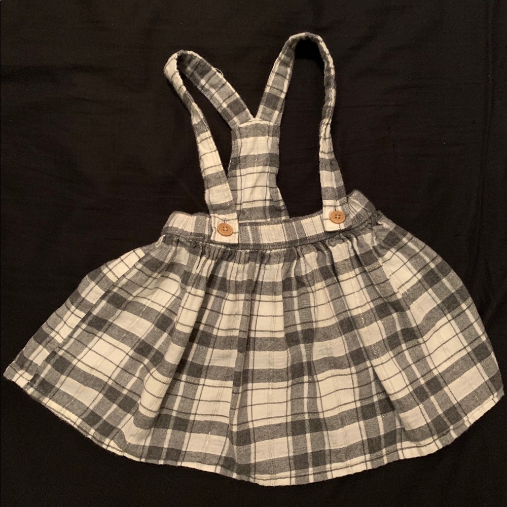 Toddler girl suspender skirt